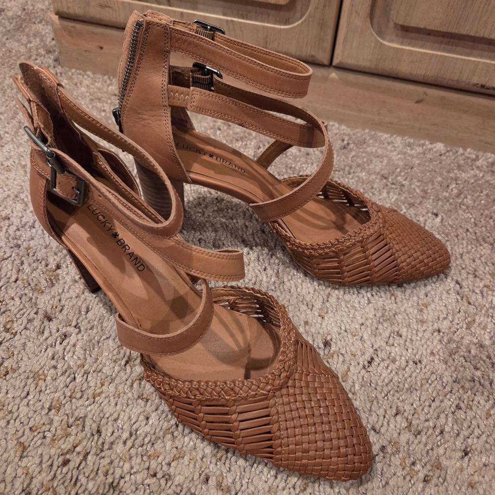 Lucky Brand Women's Tan Heels
